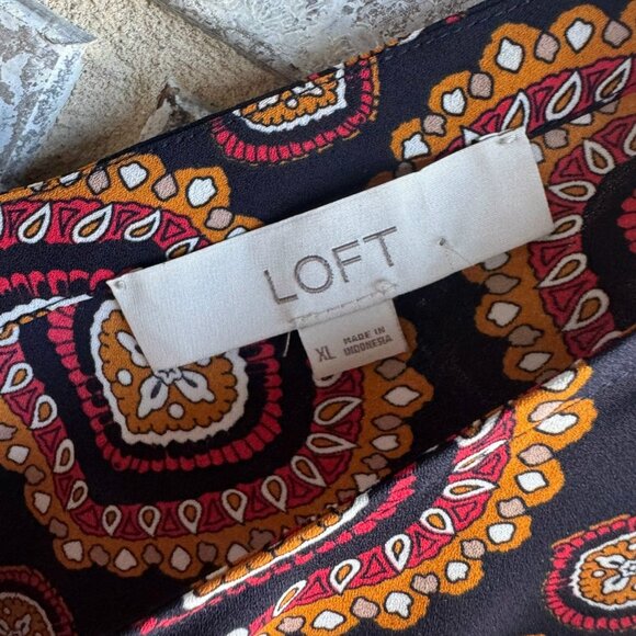 Loft Long Sleeve Ruffle Shoulder Bar Back Medallion Blouse Women's Size XL - Picture 3 of 8